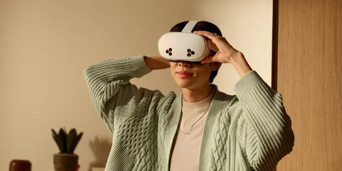 Connecter une manette à son Meta Quest peut apporter un réel confort en position assise.