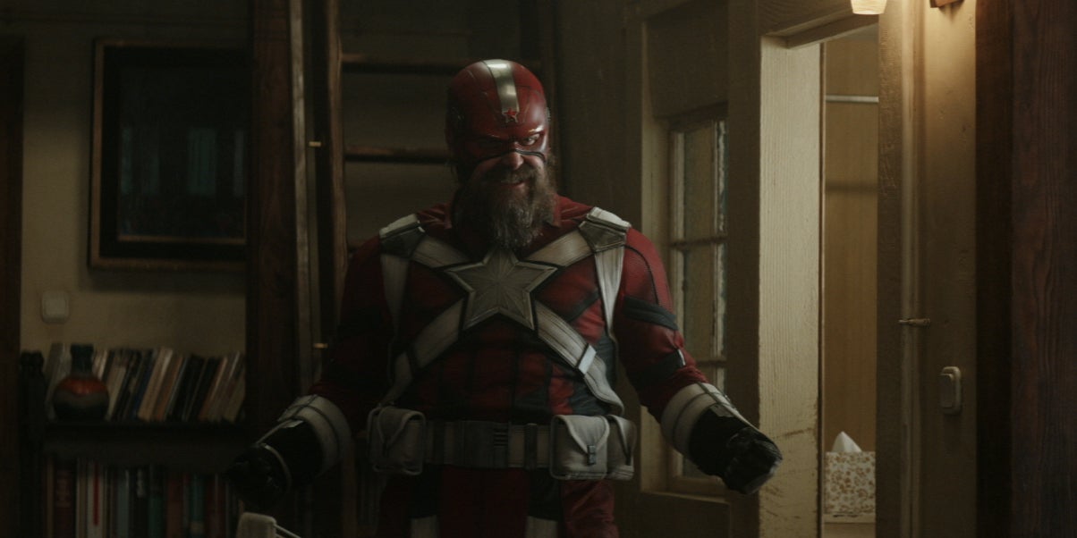 Le Gardien Rouge incarné par David Harbour dans Black Widow.