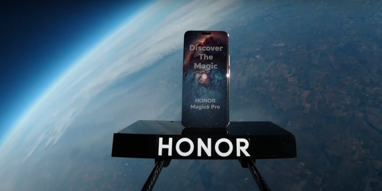 Le HONOR Magic6 Pro, propulsé à plus de 5000 mètres d'altitude.
