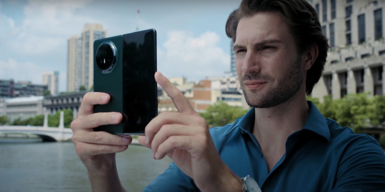 Le HONOR Magic V3 est disponible chez SFR !