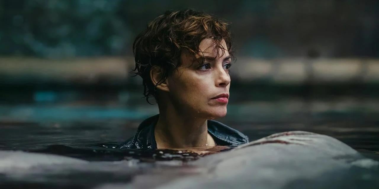 Bérénice Bejo dans le film ''Sous la Seine'', à voir dès le 5 juin 2024 sur Netflix. 
