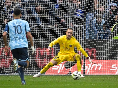 PSG : qui est Arnau Tenas ?