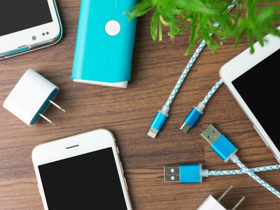 Les chargeurs de smartphones seront-ils bientôt universels ?