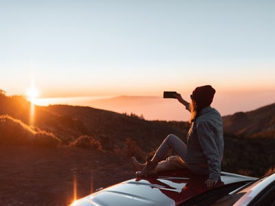 Offre mobile : SFR repense son forfait 240 Go 5G, idéal pour les globe-trotters