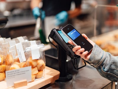 NFC : la portée du paiement sans contact va être multipliée par quatre