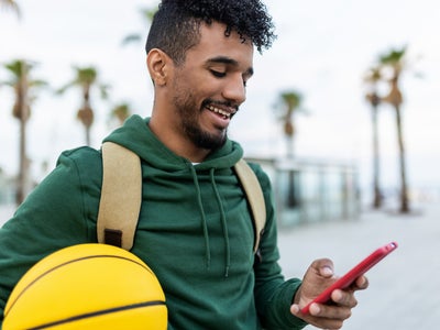 Quel smartphone acheter à moins de 500 euros en 2025 ?