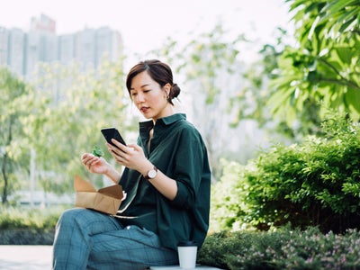 Appels, SMS, data : combien consomme-t-on en moyenne par mois ?