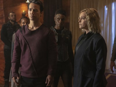 The 100 : 5 bonnes raisons de regarder la dernière saison sur SYFY