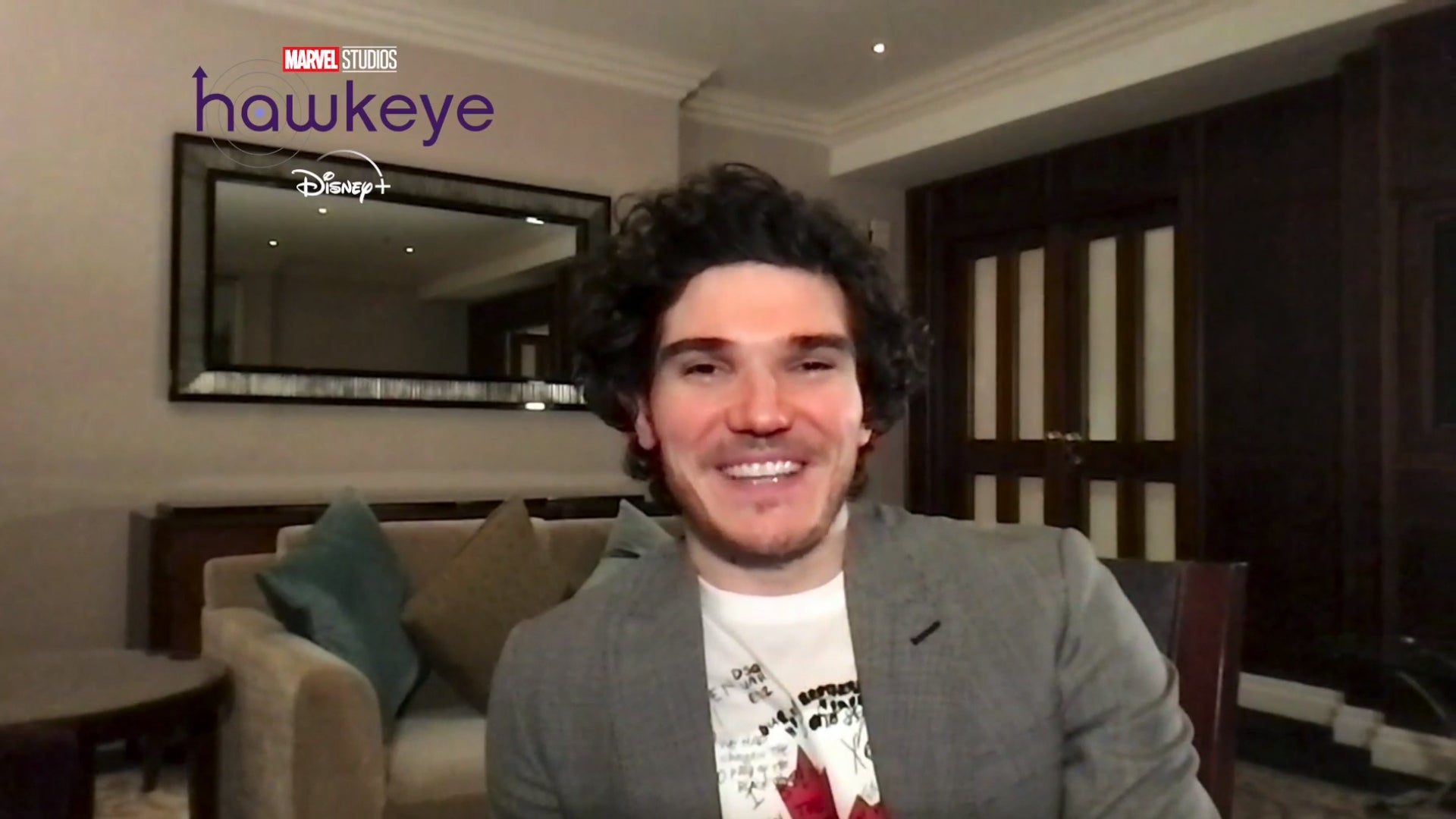 Fra Fee, l'acteur irlandais incarnant Kazi dans la série Hawkeye sur Disney+