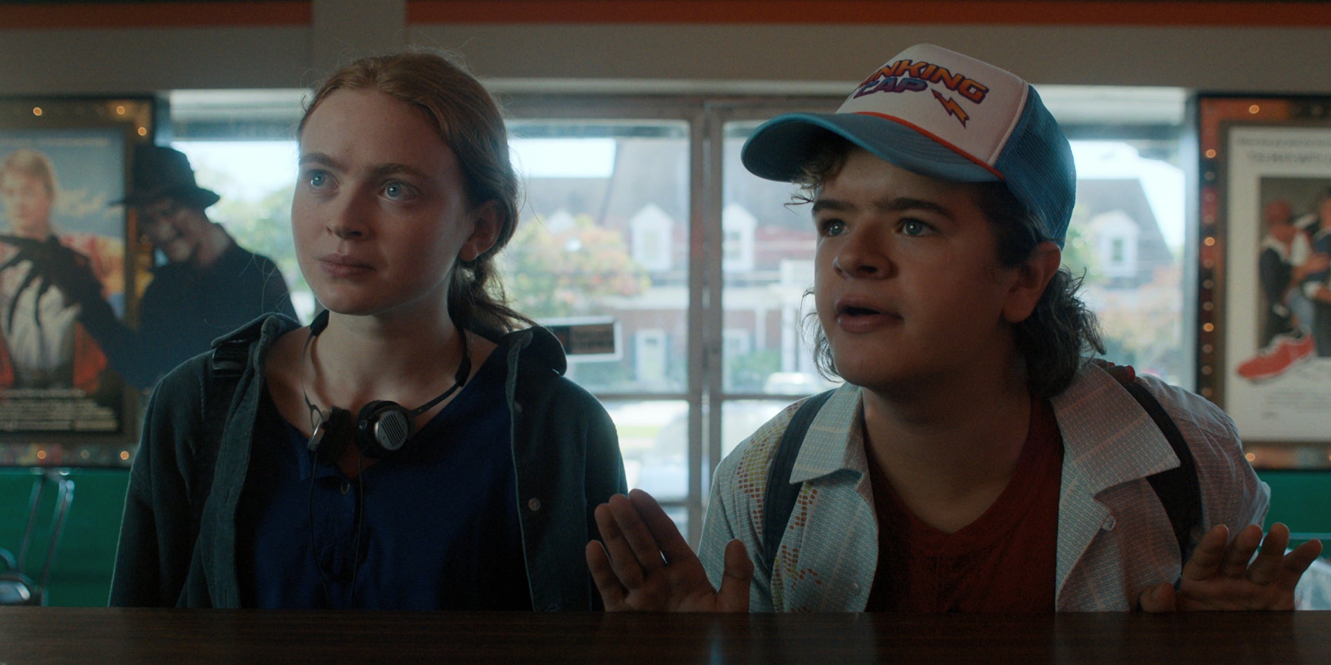 Dustin et Max dans la dernière saison de Stranger Things