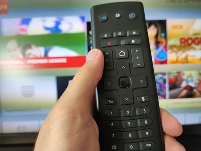 Que pouvez-vous faire avec la commande vocale SFR ?