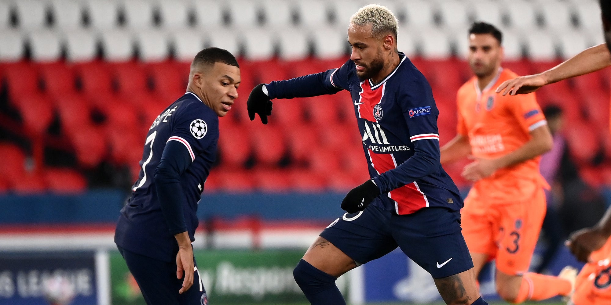 Neymar et Mbappé face à l'Istanbul BB en Ligue des Champions, le 9 décembre 2020 au Parc des Princes
