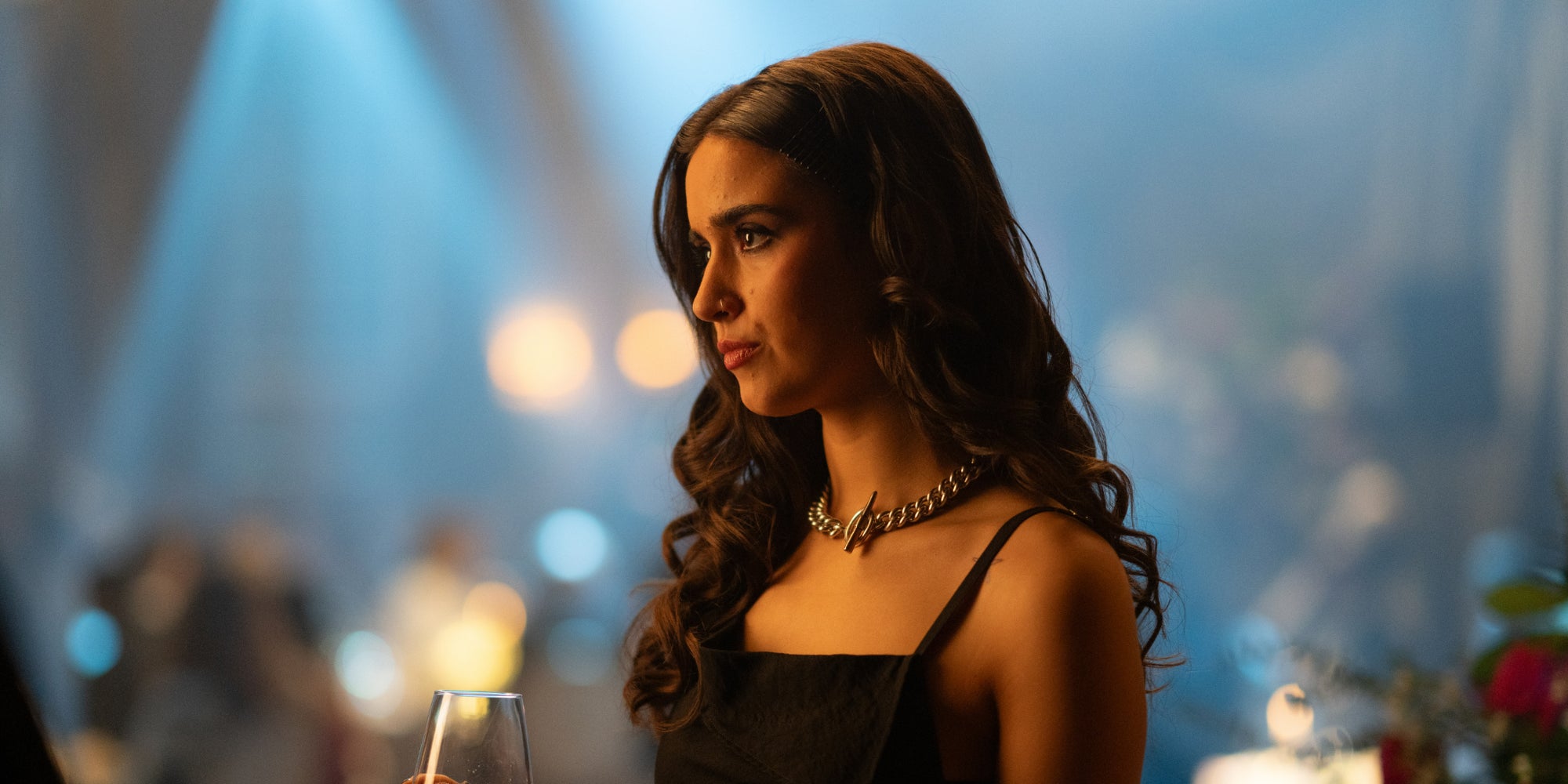 Asha Banks reprendra le rôle de Noah dans les films "À Contre-Sens : Londres 2" ("Your Fault : London") et "À Contre-Sens : Londres 3" ("Our Fault : London"), prochainement sur Prime Video. 