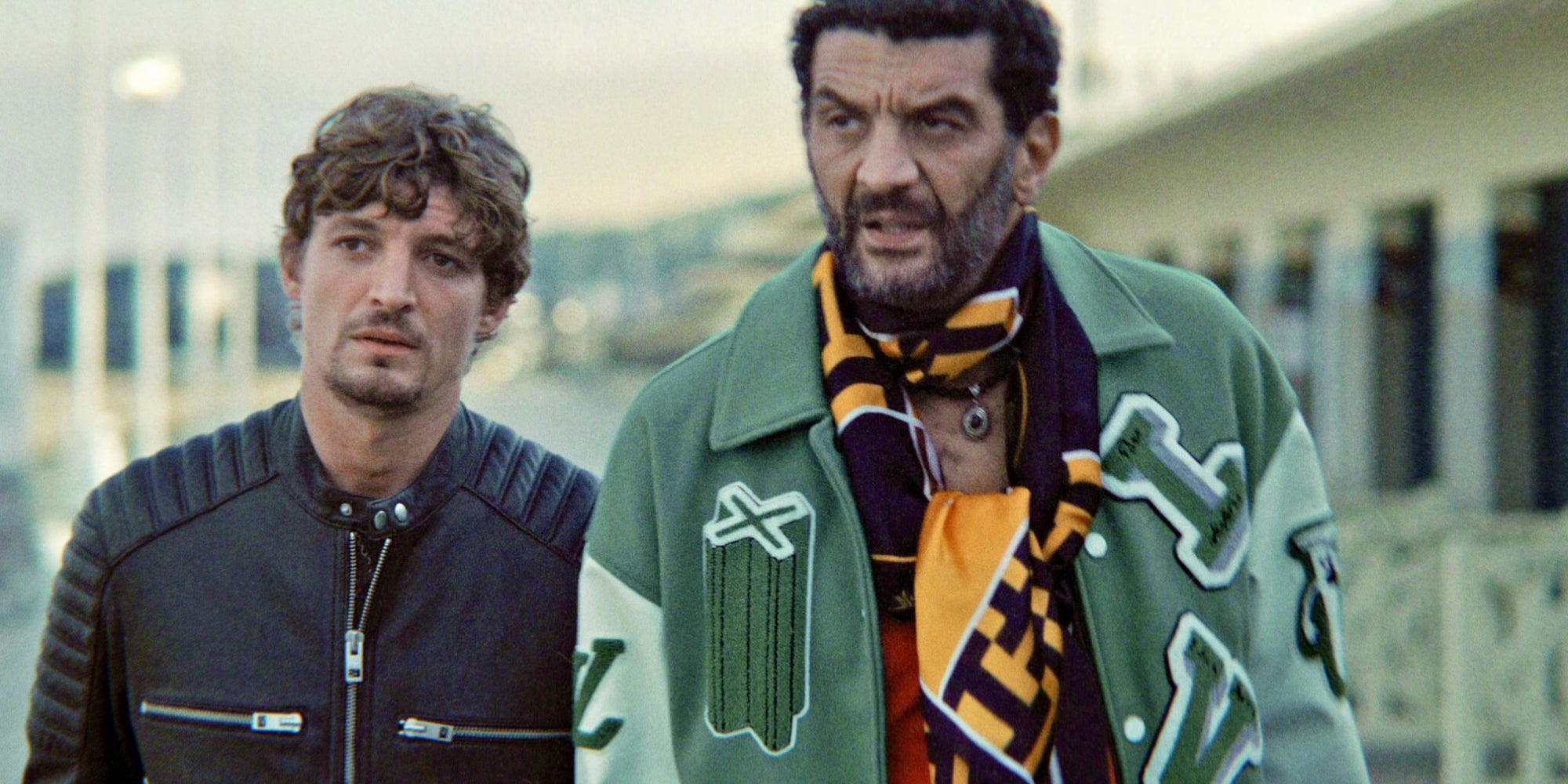 Niels Schneider et Ramzy Bedia dans la série "D'Argent et de Sang", diffusée sur Canal+ et disponible sur myCANAL.