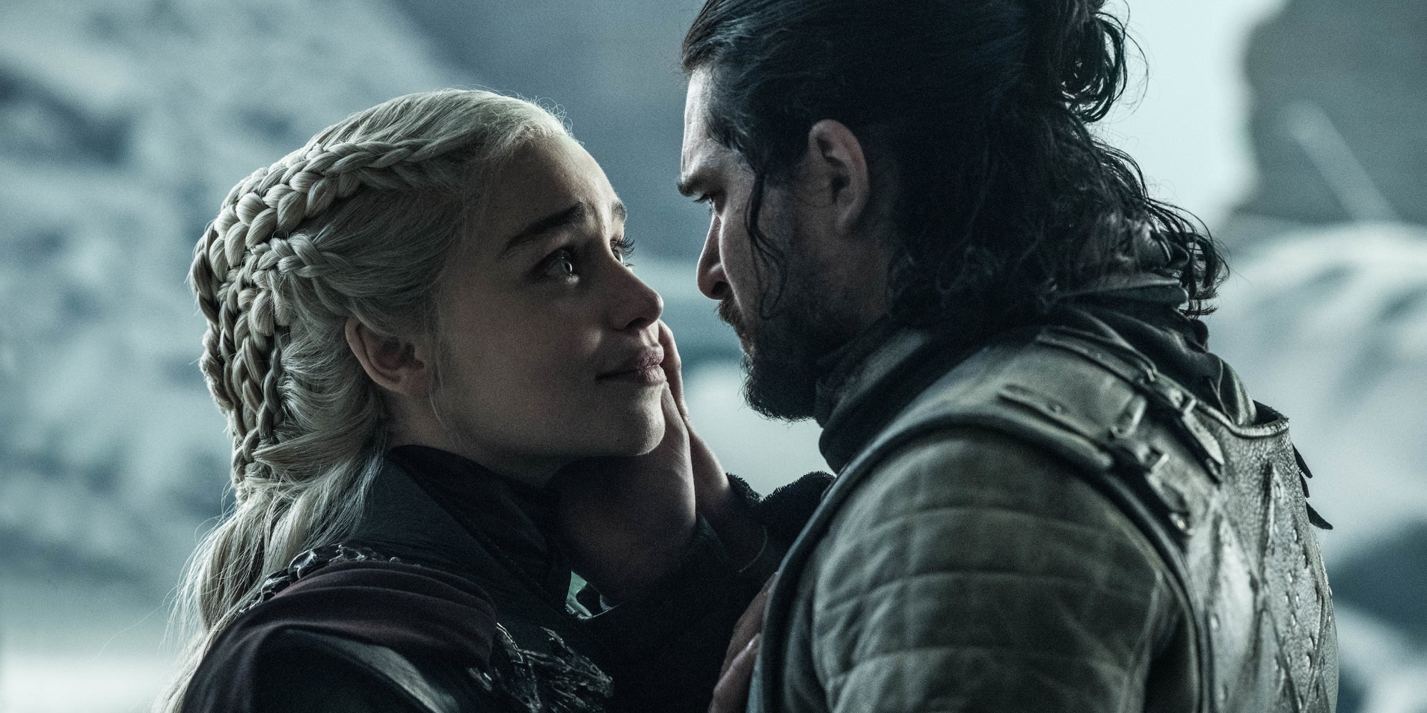 Emilia Clarke (Daenerys) et Kit Harrington (Jon Snow) dans la huitième et dernière saison de Game of Thrones