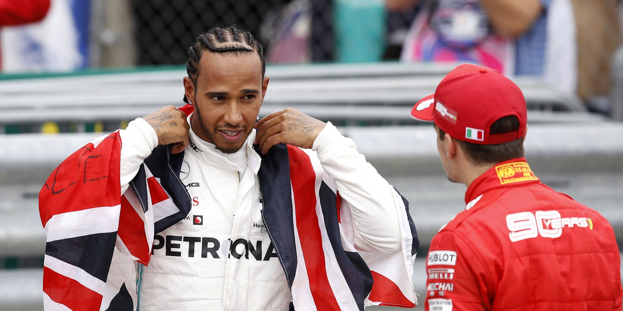Lewis Hamilton et Charles Leclerc, ici lors du GP de Grande-Bretagne de 2019, seront coéquipiers au sein de la Scuderia Ferrari à partir de la saison 2025 de Formule 1.