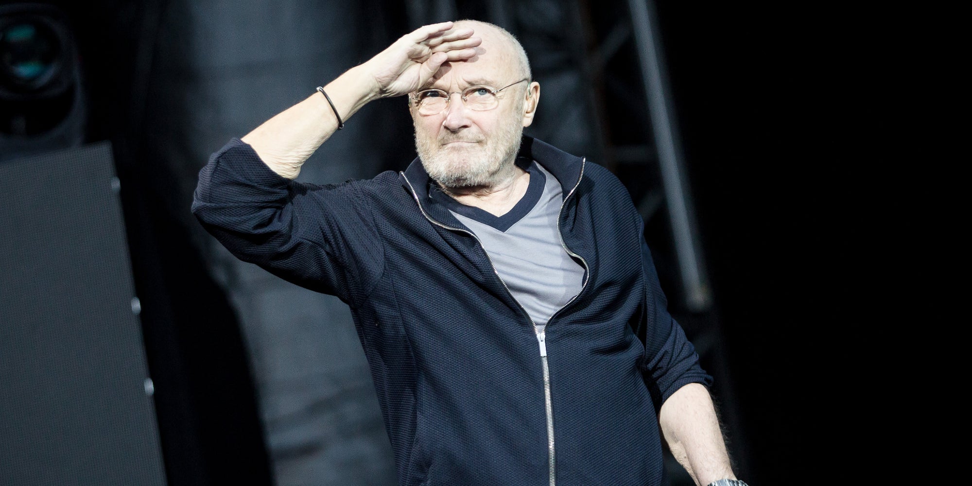 Phil Collins sur la scène du Mercedes-Benz Arena à Stuttgart, le 5 juin 2019.