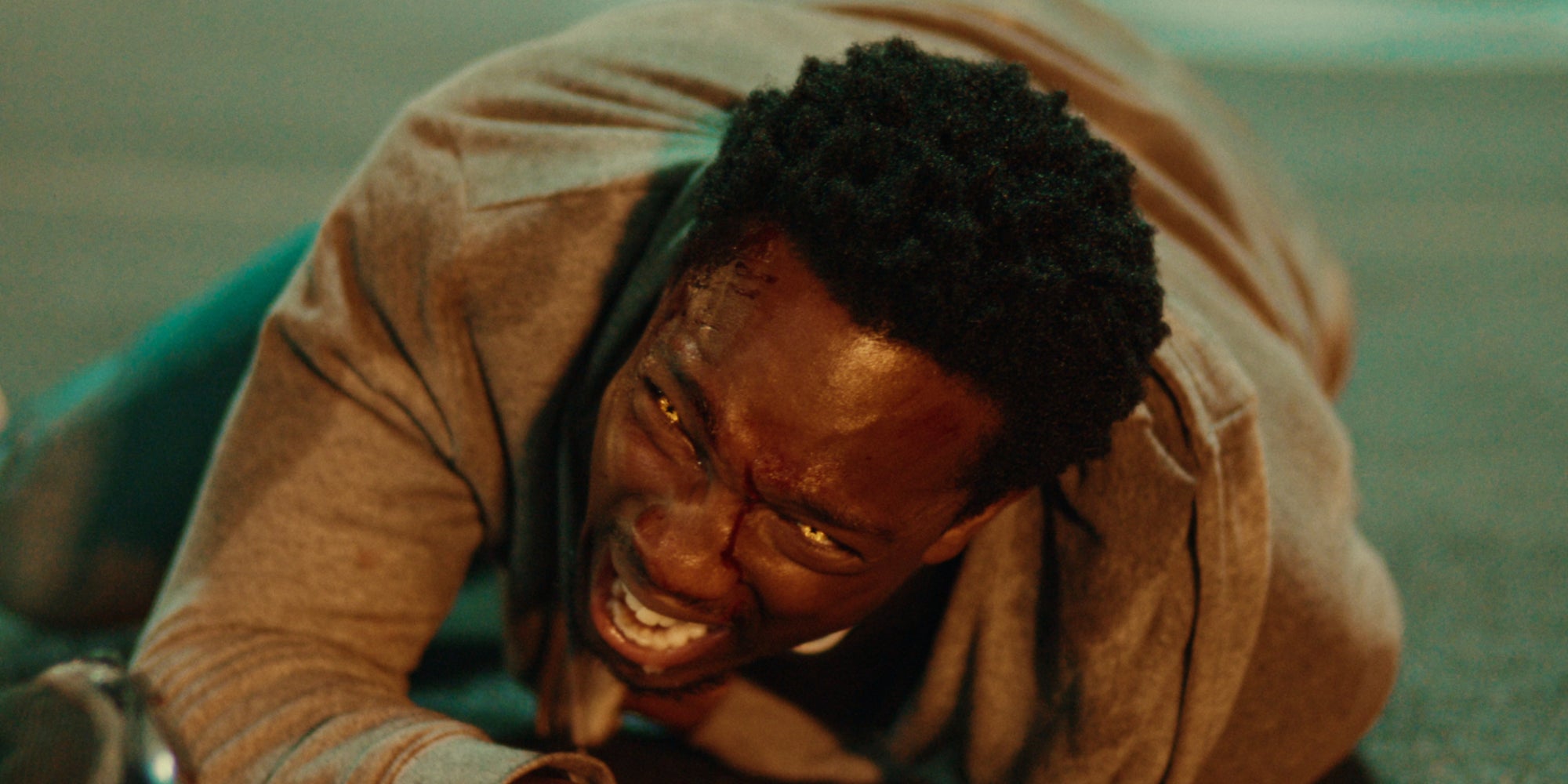 Michael Lasaki (Tosin Cole), dans la série ''SupraCell'', à voir sur Netflix.