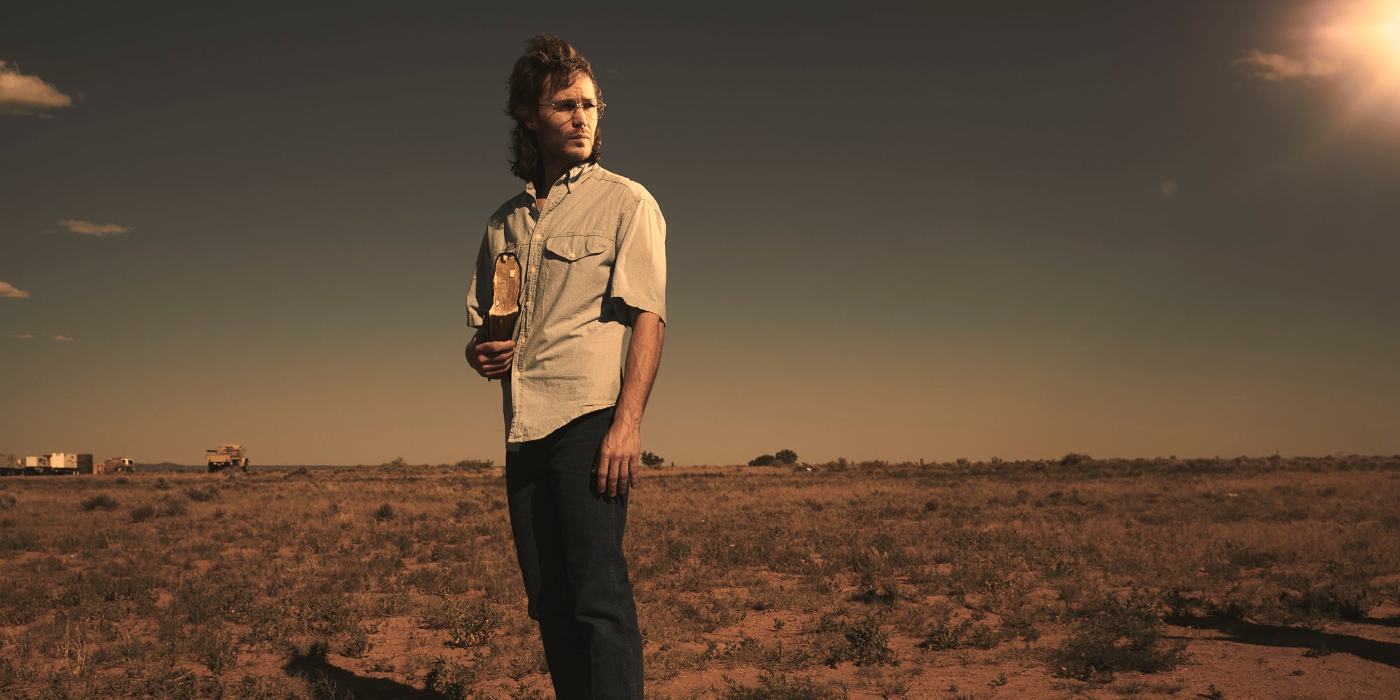 David Koresh (joué par Taylor Kitsch) était le leader des Davidiens, impliqués dans le dame de Waco qui a inspiré la mini-séie du même nom