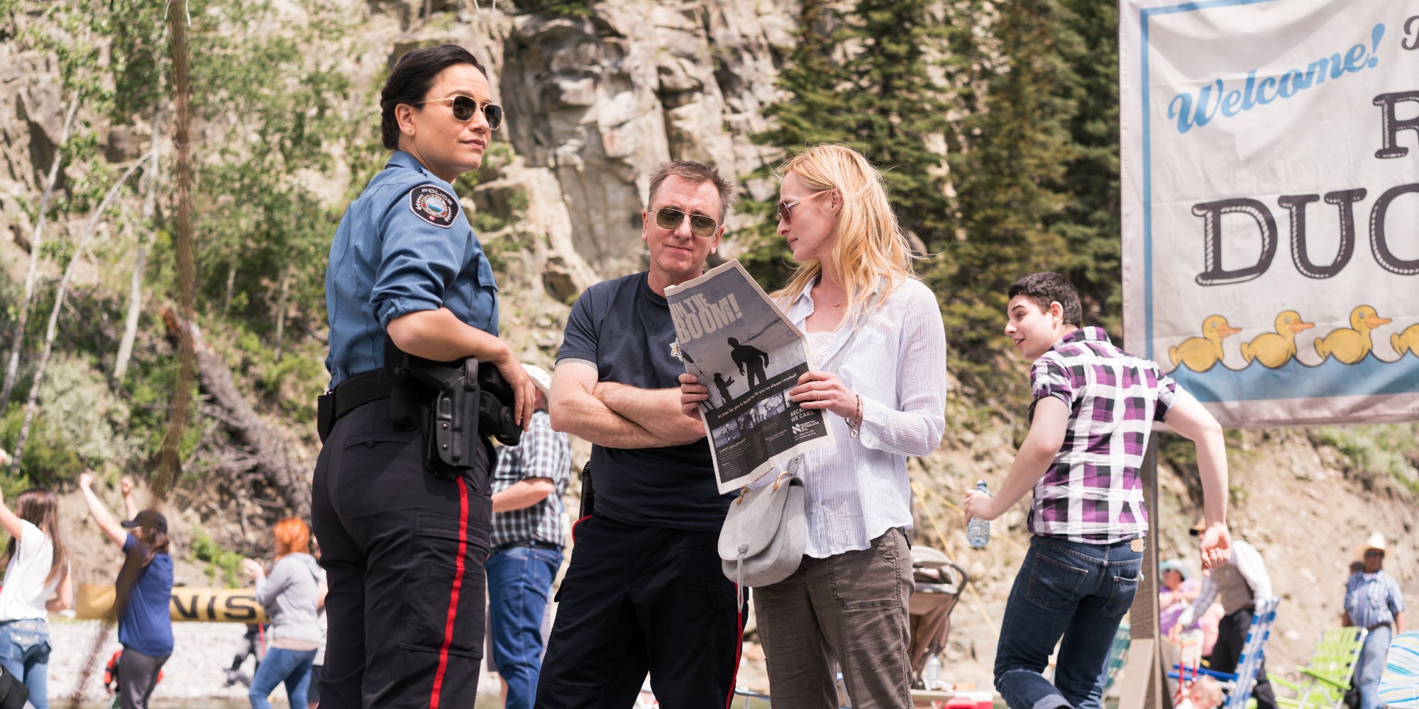 Dans Tin Star, une famille britannique vient découvrir les Rocheuses, au Canada