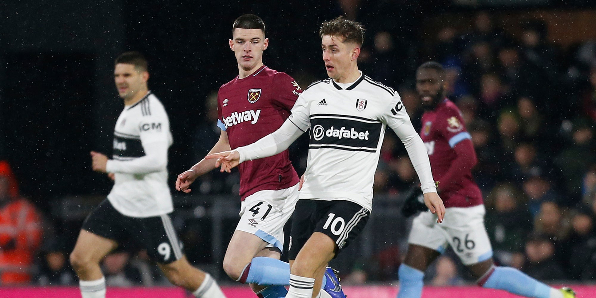 Le milieu de terrain de West Ham (numéro 41) a pris une nouvelle dimension, et rejoint une nouvelle sélection