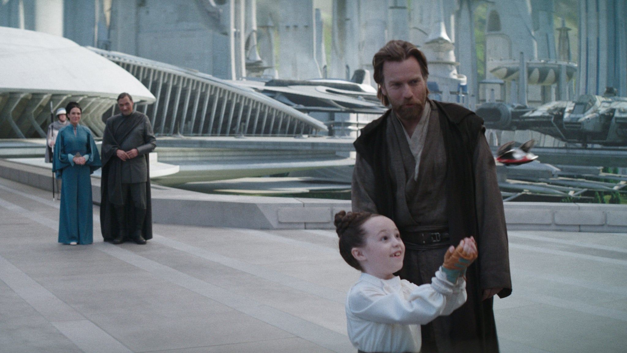 Obi-Wan Kenobi avec Leia Organa dans la série Disney+