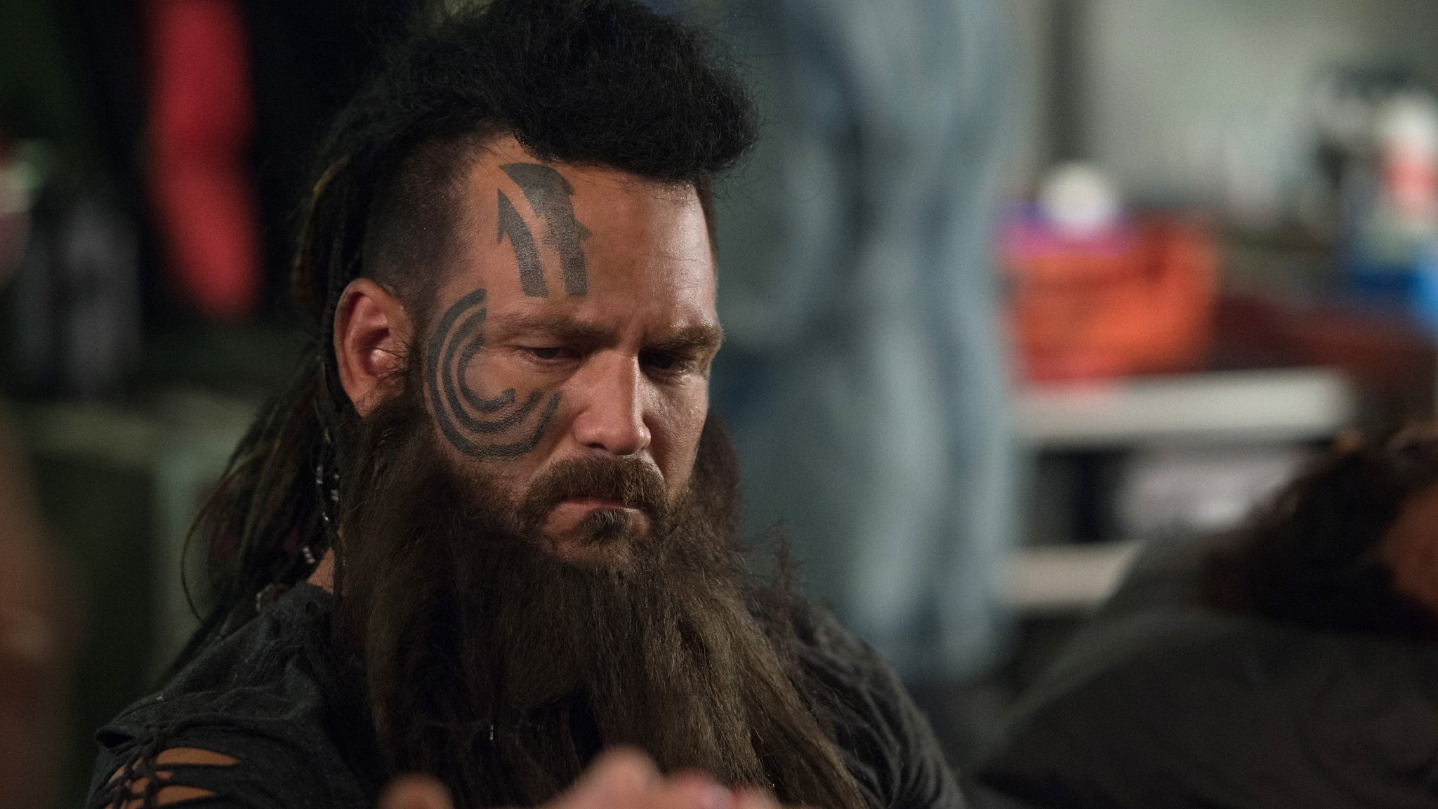 Dans The 100, Nyko est l'une des nombreuses victimes de la folie d'A.L.I.E.