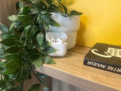 Test des AirPods 4 avec réduction active du bruit : le haut du panier des écouteurs ?