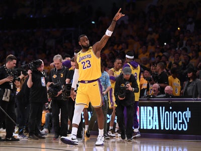 The Last Dance : LeBron James réagit au documentaire sur Michael Jordan