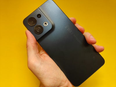 Notre test de l'OPPO Reno8 : polyvalence et charge rapide