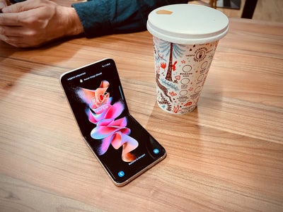 Samsung, roi incontesté des smartphones pliables, avec 96% de parts de marché