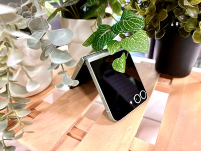 Bon plan : le Samsung Galaxy Z Flip6 à petit prix pour Noël