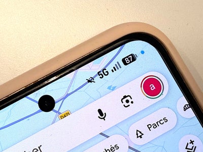 Téléphone : à quoi correspond le point bleu ?