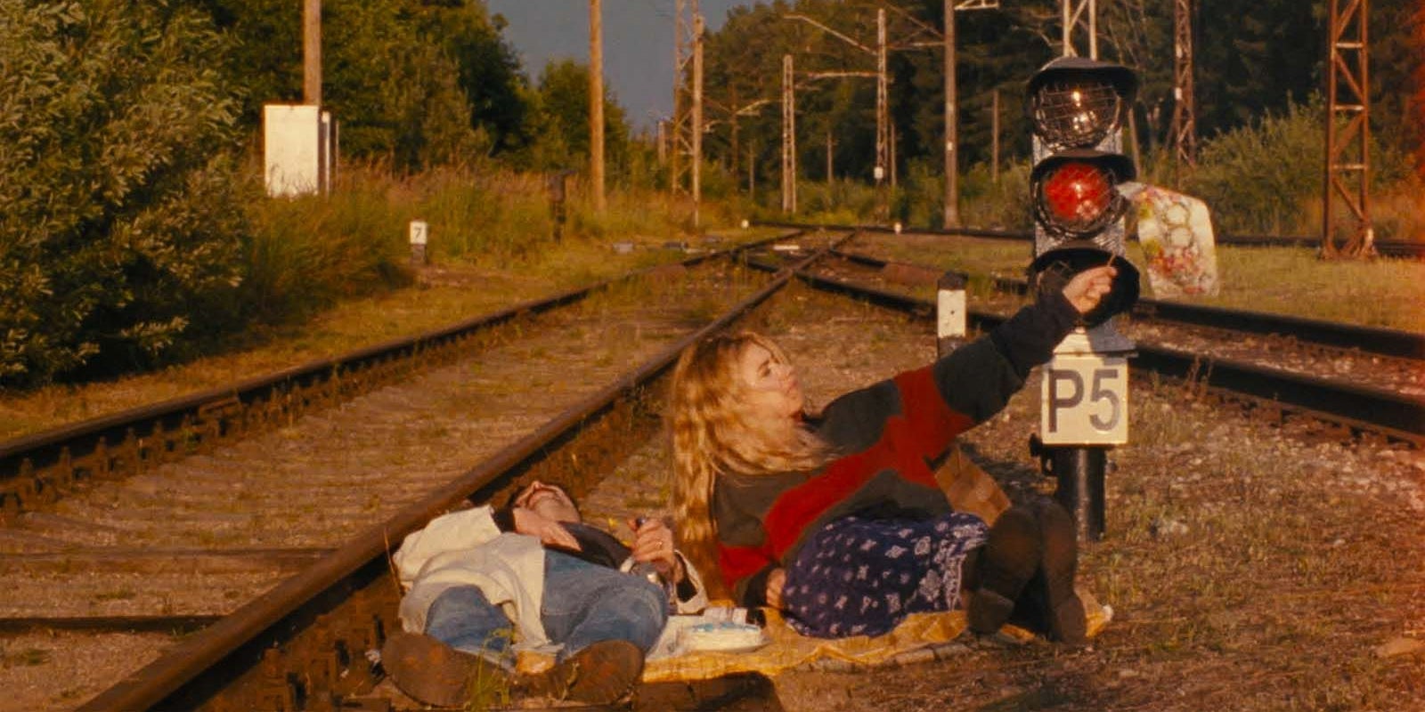 Kristen Stewart remporte déjà un prix avec son premier film : "The Chronology of Water".