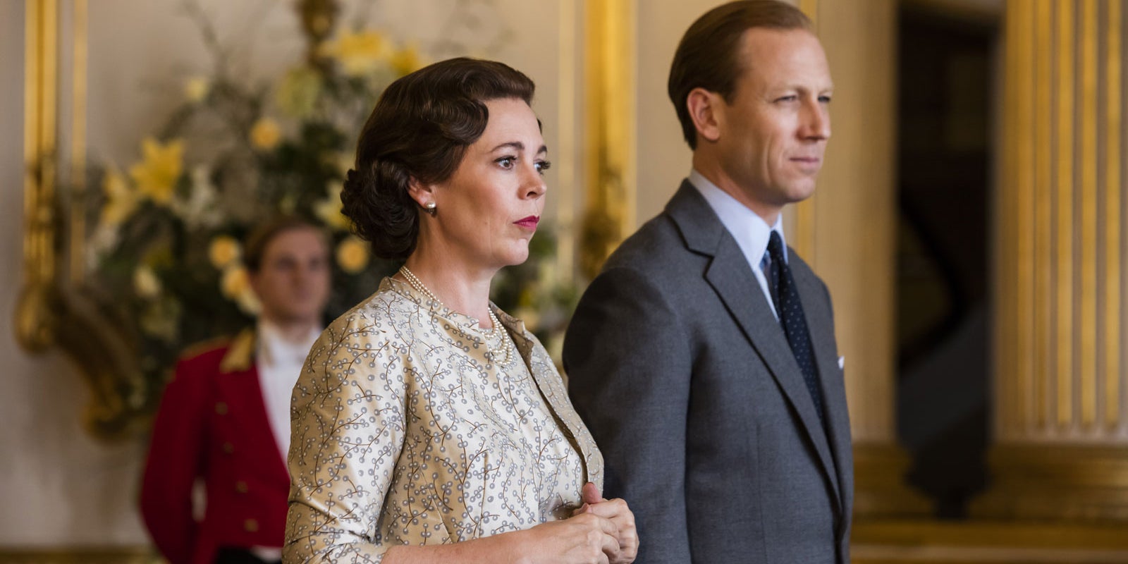 Olivia Colman reprend le rôle de la Reine Elisabeth II et Tobias Menzies celui du prince Philip, dans la saison 3 de "The Crown".