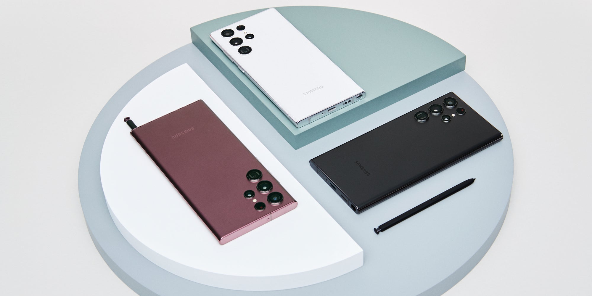 Offrez-vous le Samsung Galaxy S22 Ultra à moindre prix pendant le Shopping d'hiver chez SFR.