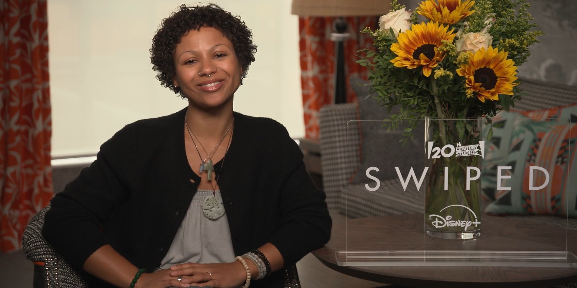 "Swipe" est disponible depuis le 19 septembre 2025 sur Disney+.