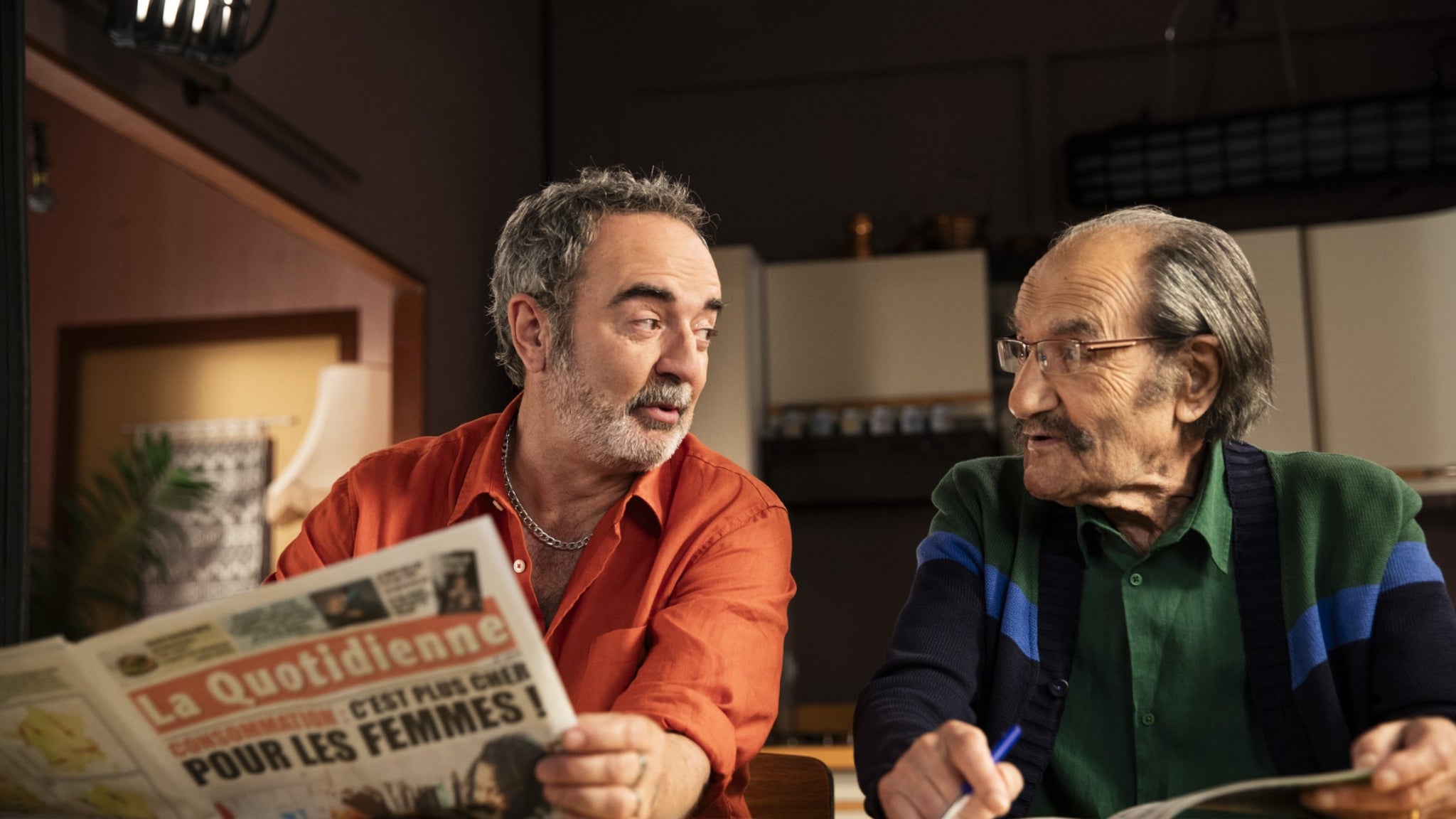 Bruno Solo jouera le fils de Raymond (Gérard Hernandez) dans la nouvelle saison de "Scènes de ménage".