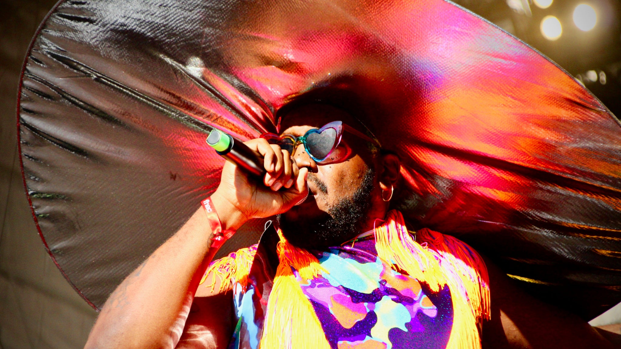 L'extravaguant Kiddy Smile a conquis le public du FNAC Live avec son show hors-normes.