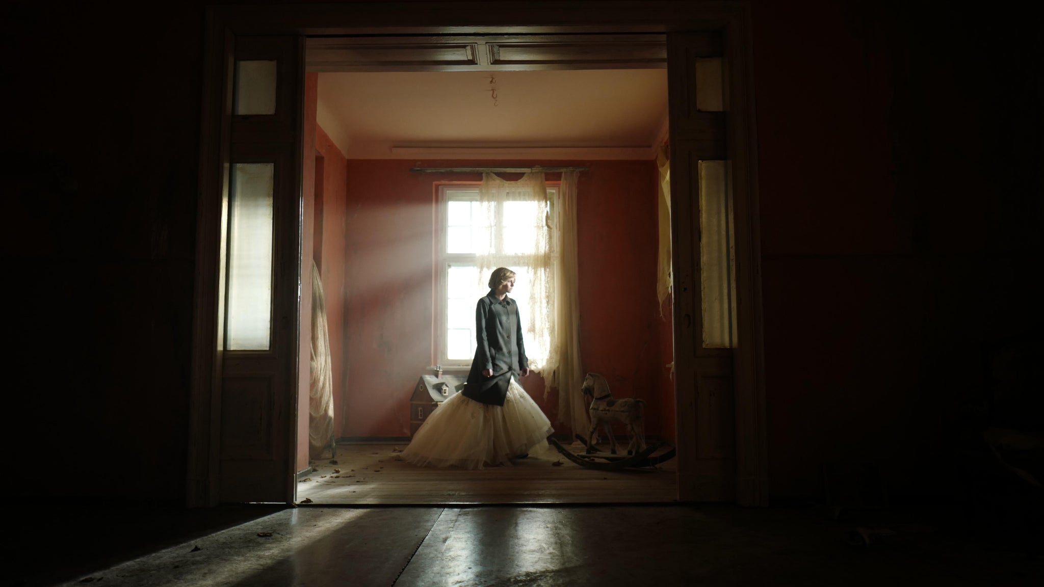 Kristen Stewart et la face sombre de la vie de Lady Di dans le film Spencer