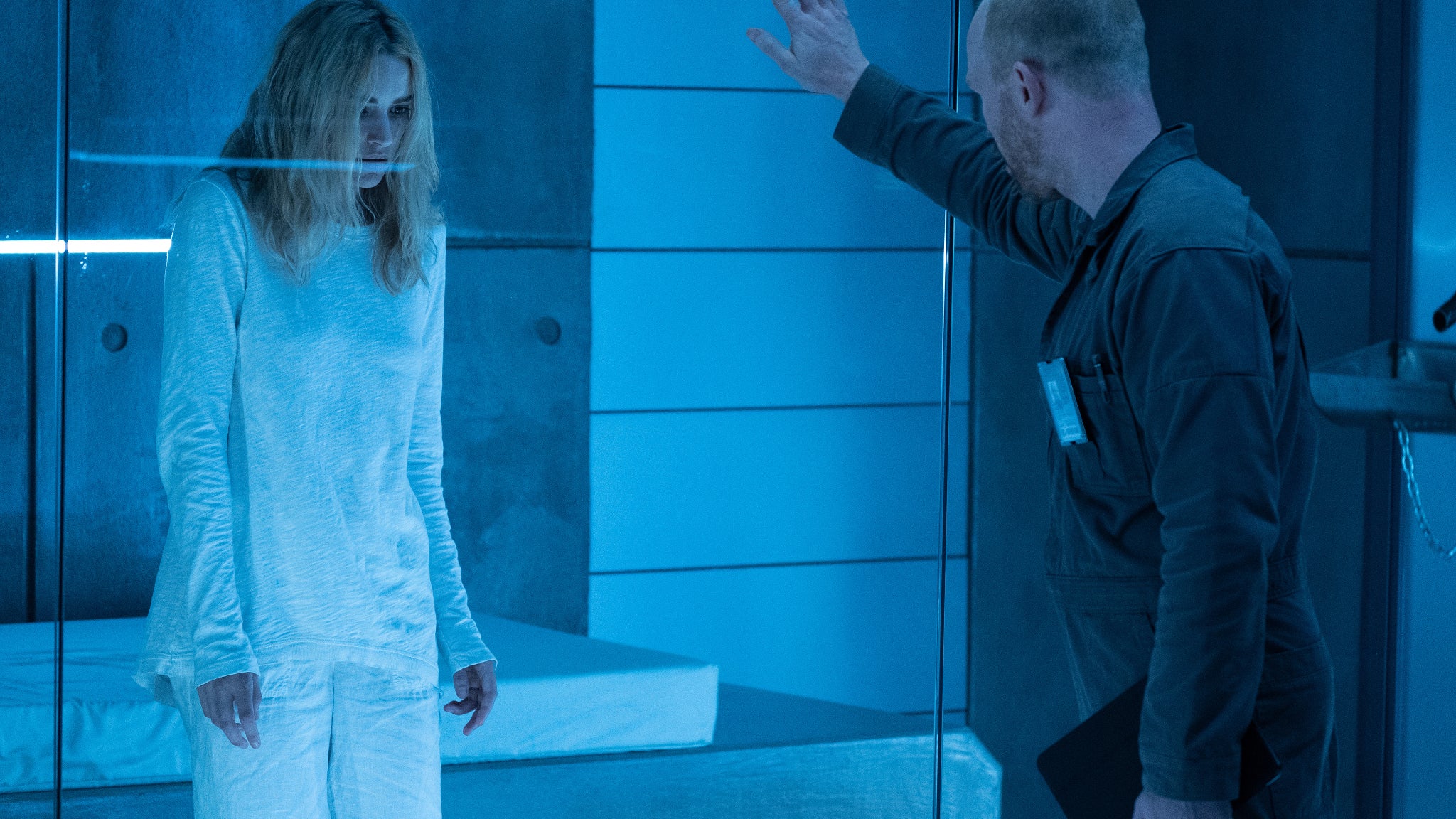Personne ne veut être touché par le virus dans The Passage sur SYFY. Personne ne veut être touché par le virus dans The Passage sur SYFY.