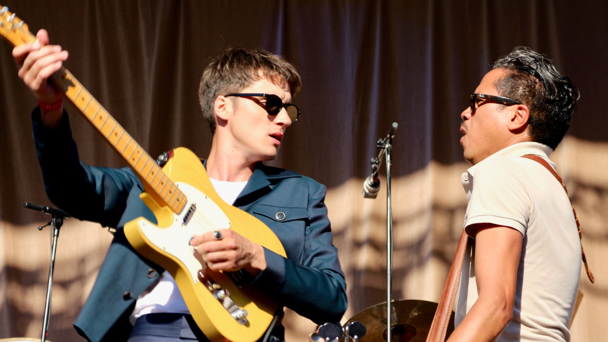 Pierre Guénard et Manu Ralambo, deux tiers du trio Radio Elvis.