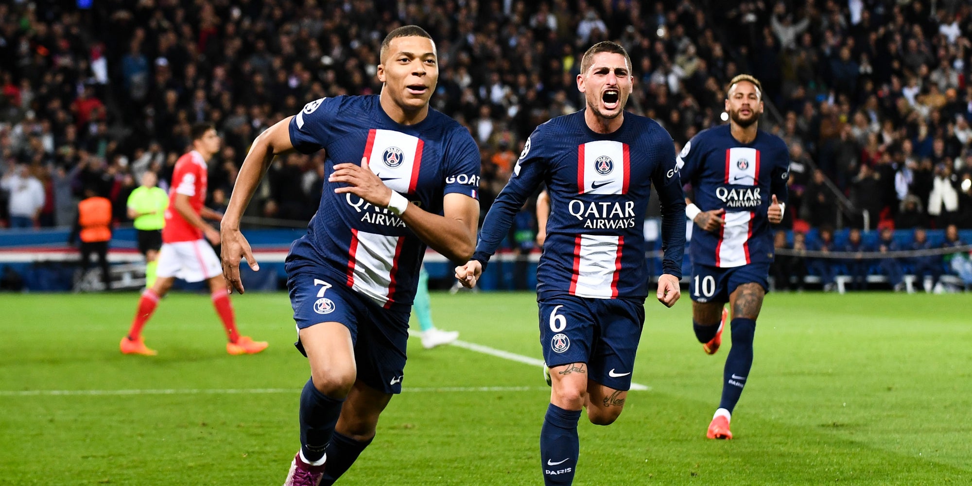 Kylian Mbappé, Marco Verratti et Neymar lors du match de Ligue des Champions PSG - Benfica au Parc des Princes, à Paris, le 11 octobre 2022.