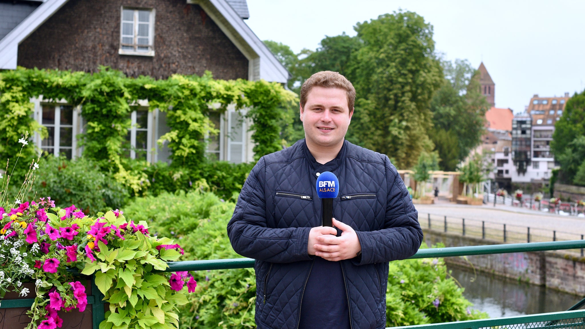Le journaliste Romain Hirt va assurer l'émission Alsace week-end de 8h à 13h chaque samedi et dimanche