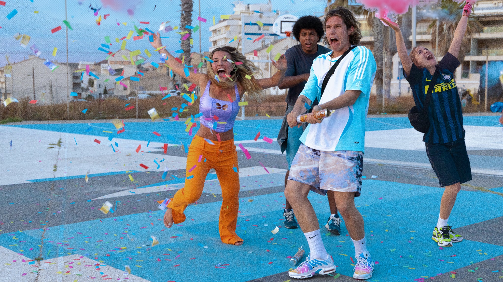 La série "Young Millionaires" d'Igor Gotesman sera disponible le 13 août sur Netflix ! La série "Young Millionaires" d'Igor Gotesman sera disponible le 13 août sur Netflix !