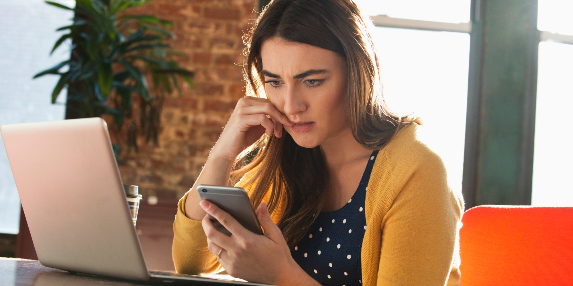 Voici tout ce qu'il faut savoir sur le spoofing, et quelques conseils pour tenter d'éviter de tomber dans le piège. 