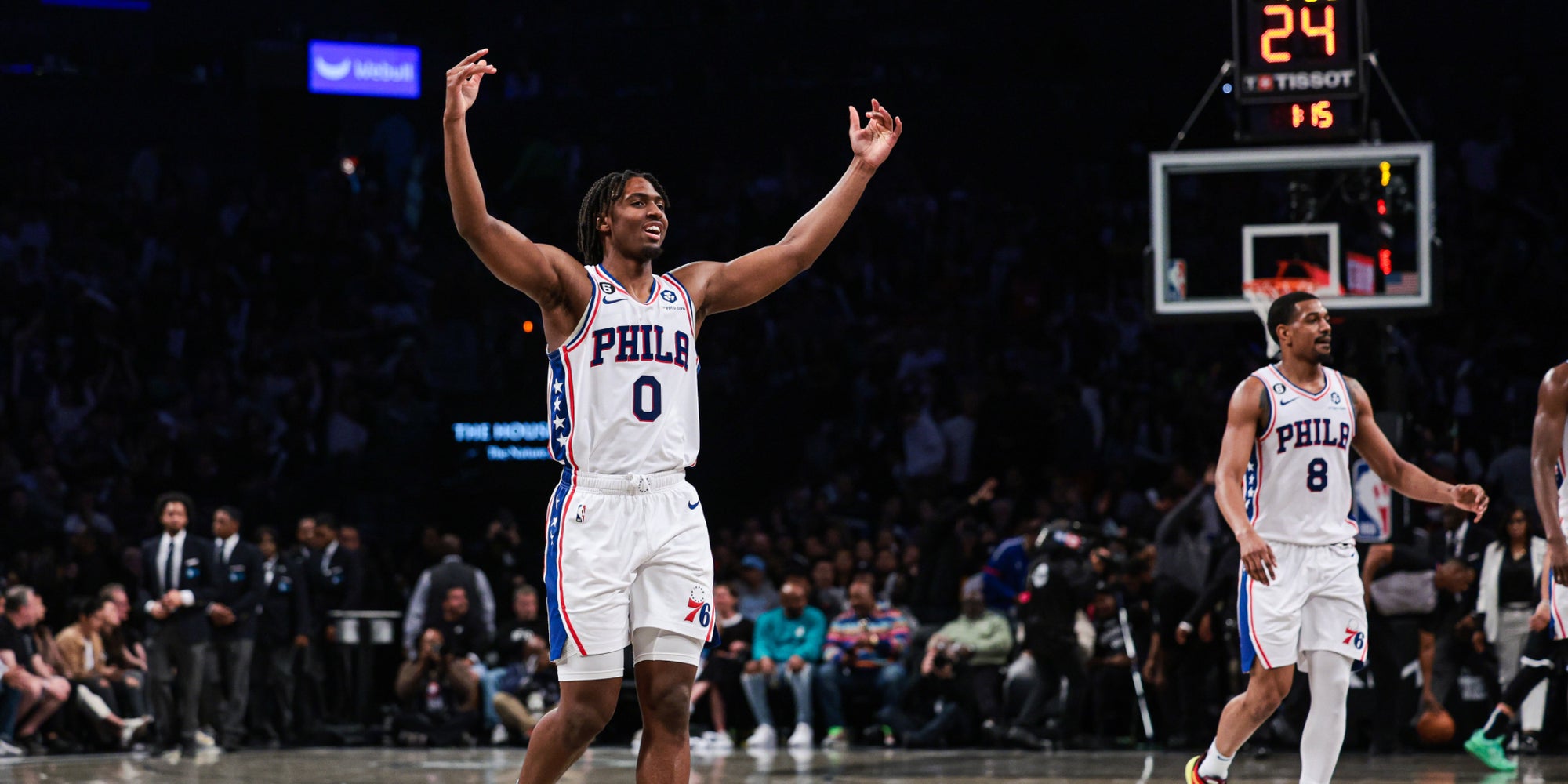 Tyrese Maxey des Philadelphia 76ers lors du match de la victoire au 1er tour des Playoffs face aux Nets, au Barclays Center de Brooklyn, le 22 avril 2023.