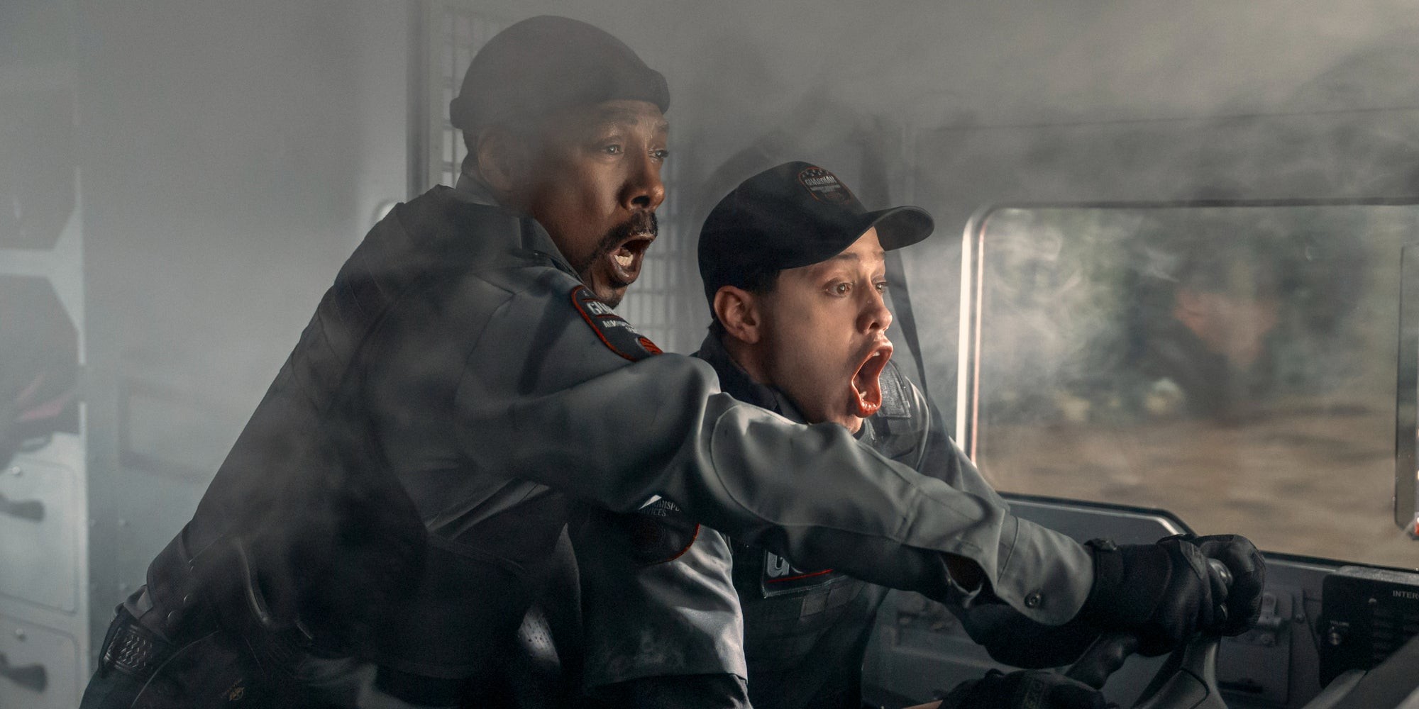 Eddie Murphy et Pete Davidson dans ''The Pickup'', à voir sur Prime Video.