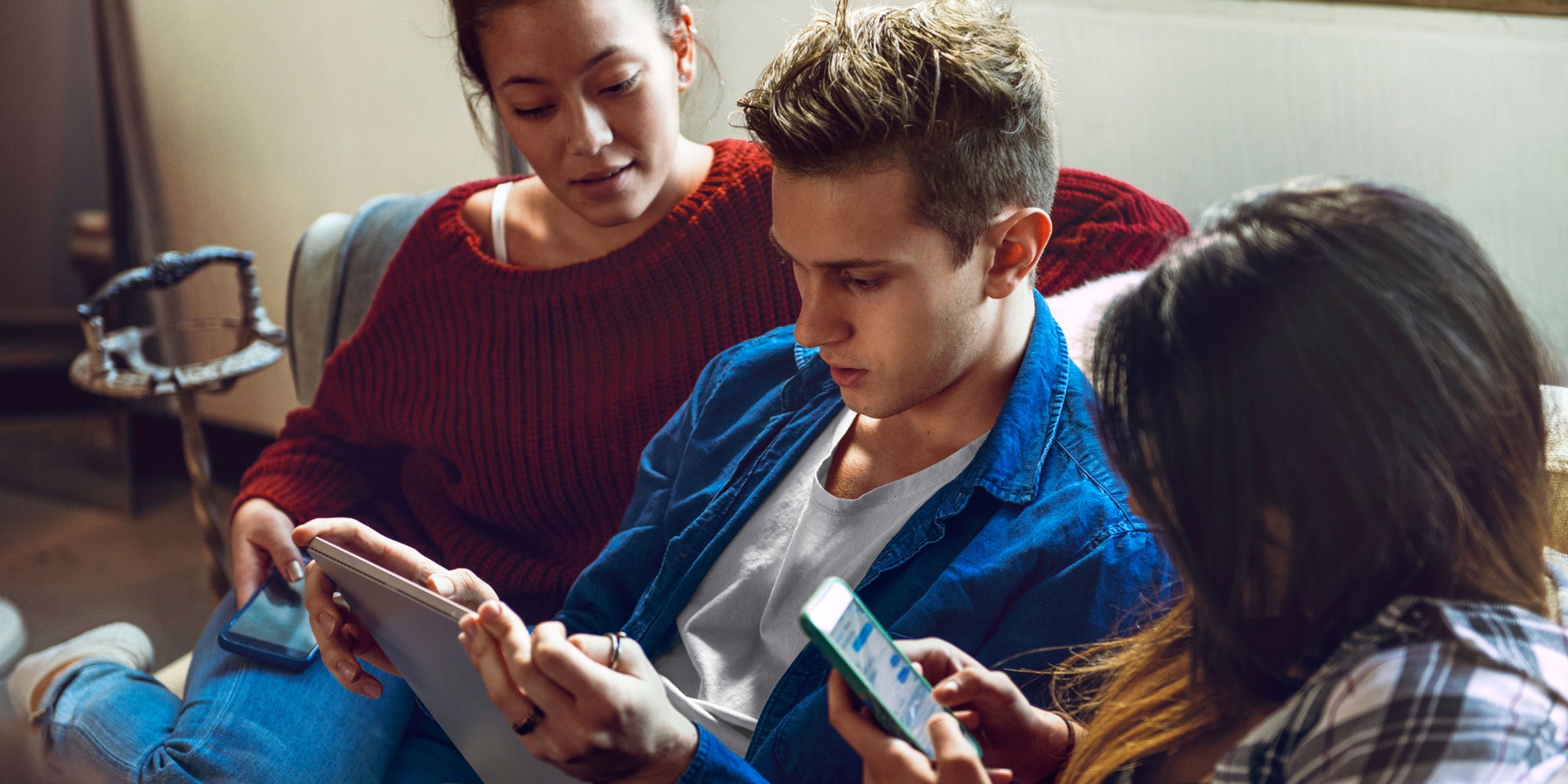 Regroupez vos abonnements Internet et Mobile et faites des économies grâce à SFR Multi !