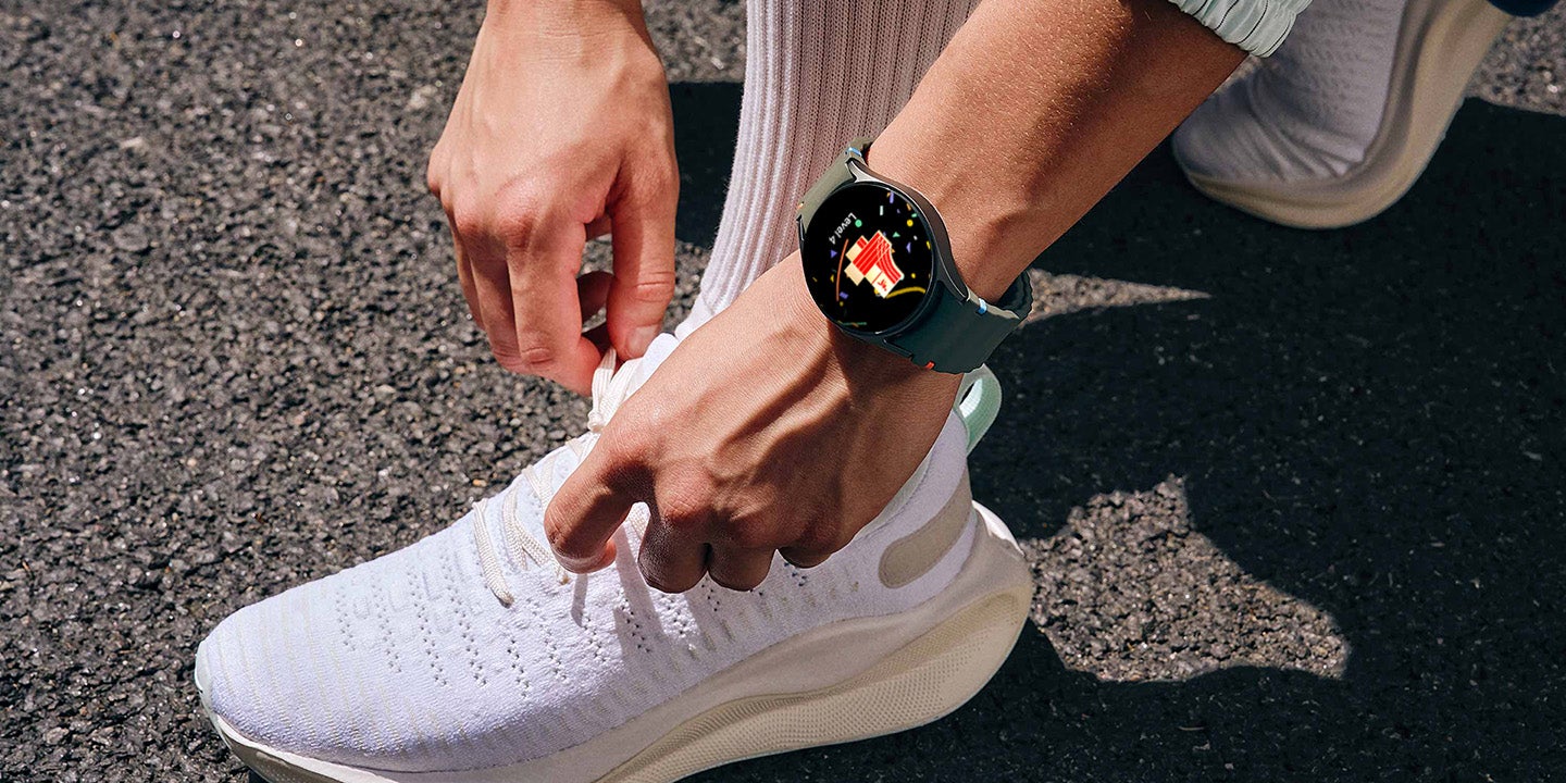 La Samsung Galaxy Watch Ultra est à prix réduit chez SFR